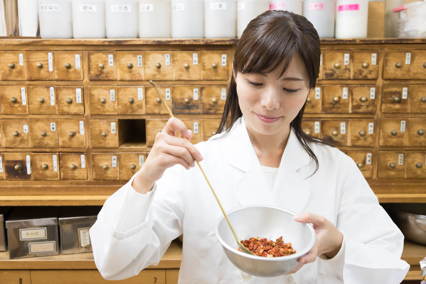 業界別・就活で役立つ資格を紹介