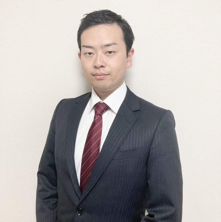 SARAスクールを選んだ決め手は、知人からの紹介がきっかけでした。