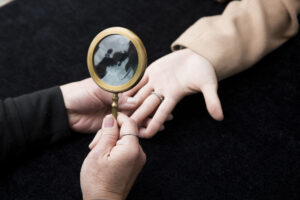 左手にあったらやばい手相２３選！超幸運な手相も紹介！